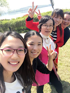4月份公司組織春游，拓展文化知識(shí)，砥礪精神情操。